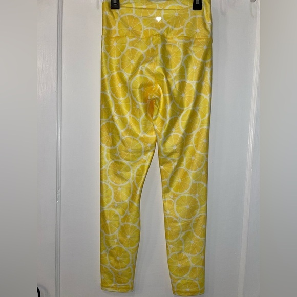 WILDFOX Sweat Lemon Leggings Small - Picture 3 of 8